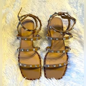 👡New Beautiful nude shoes for every occasion.